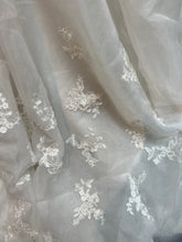 Load image into Gallery viewer, Y11556 - Sparrow