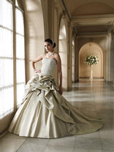 Load image into Gallery viewer, 212247-Erin