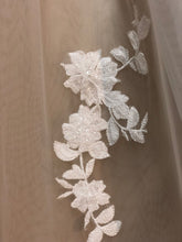 Load image into Gallery viewer, Nicoletta