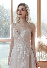 Load image into Gallery viewer, Nicole