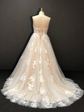 Load image into Gallery viewer, Nicoletta