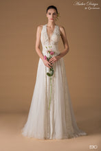 Load image into Gallery viewer, Echo