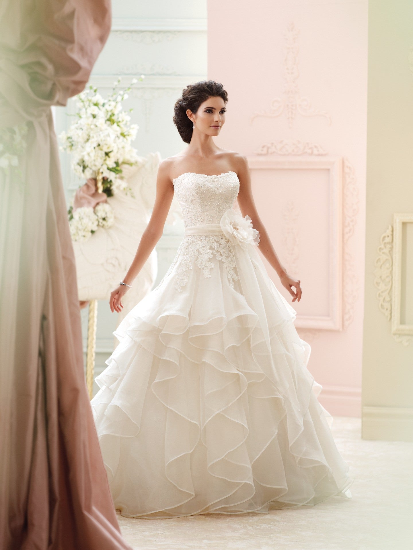 215270 – Guinevere