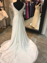 Load image into Gallery viewer, RB2816S back view
