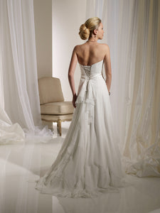 Y11131-Evangeline
