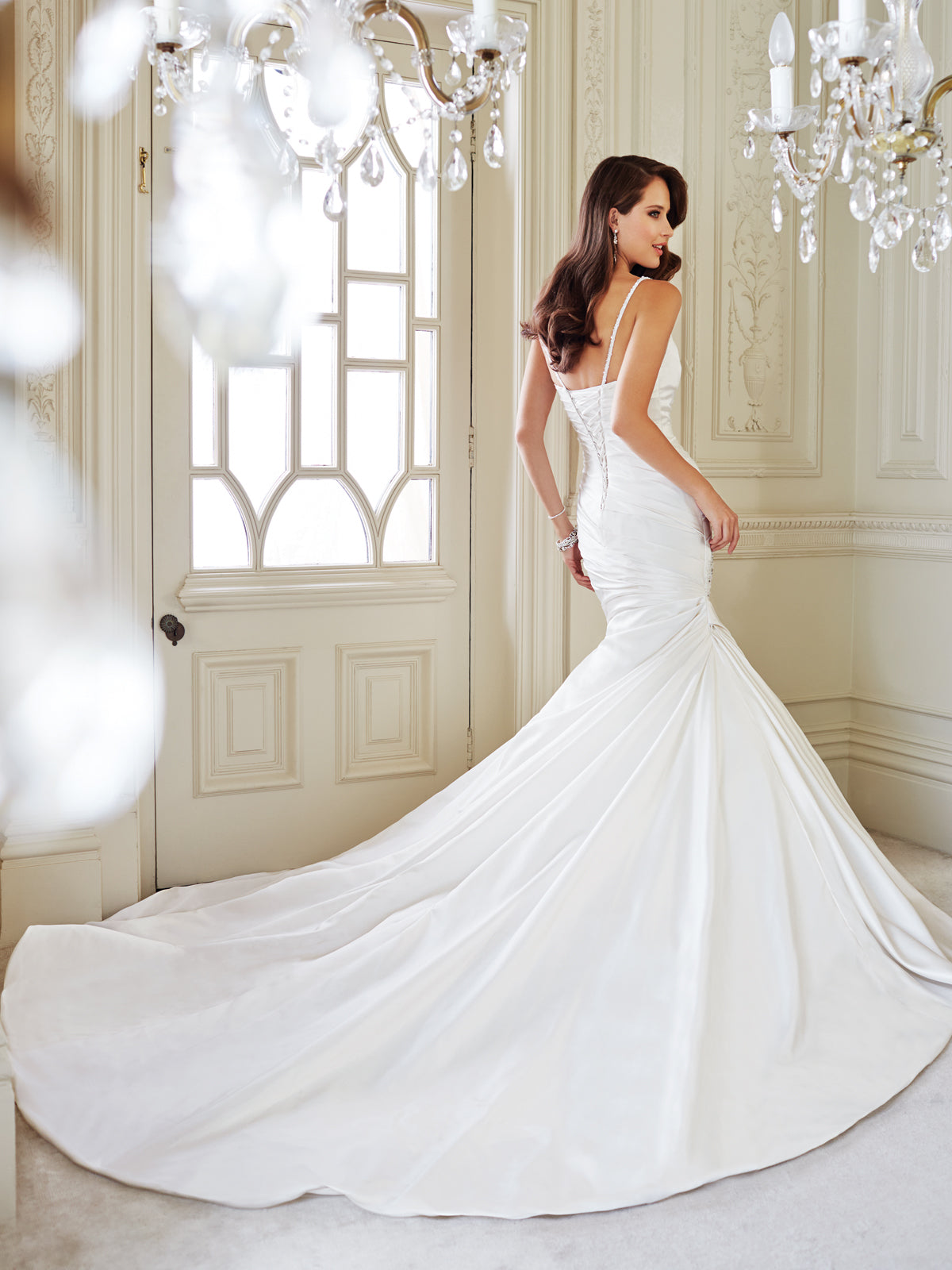 Y21433-Ellen