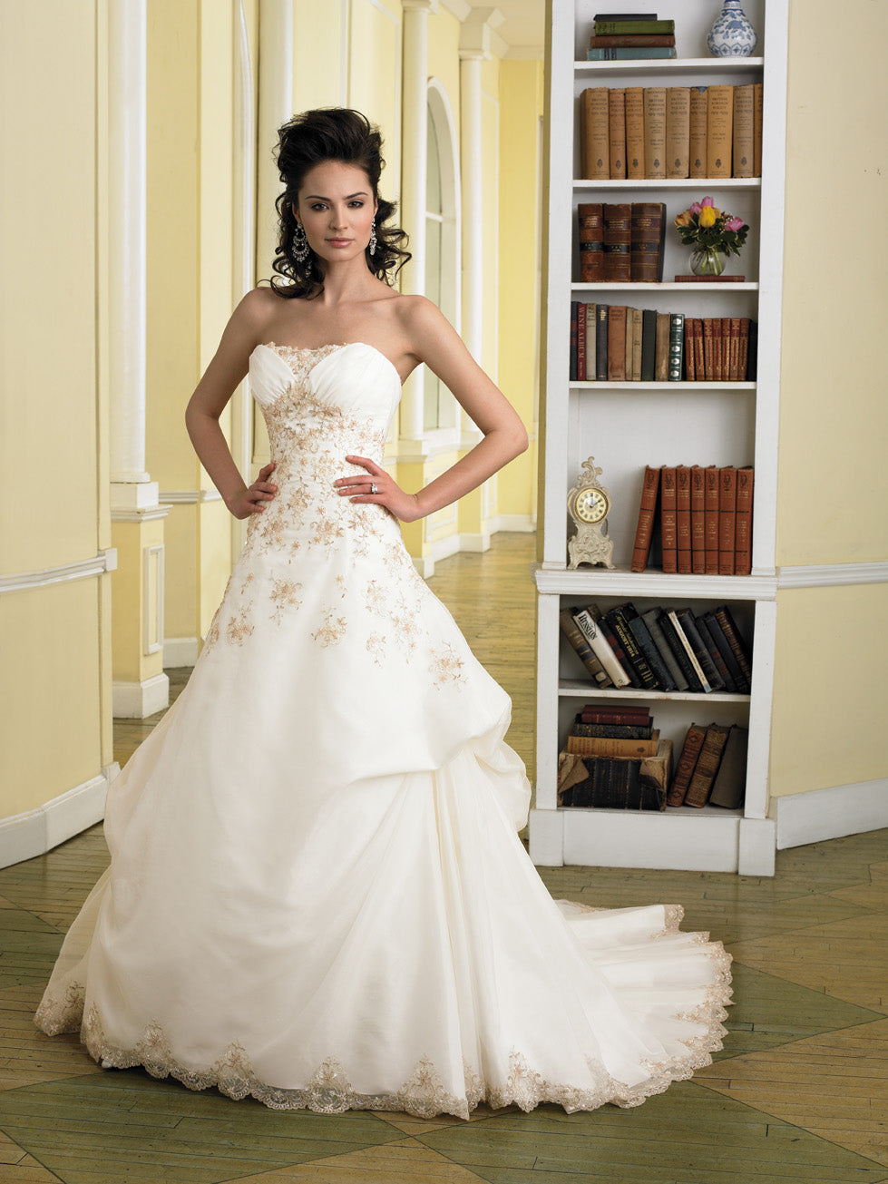 Y2722-Gwyneth